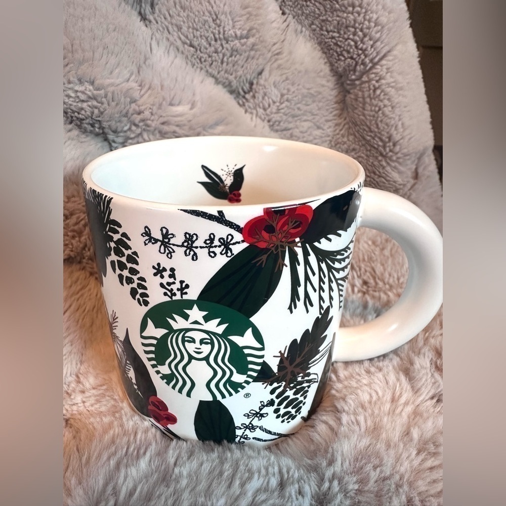 Starbucks Coffee Mug 12 ounce Winter Greenery
